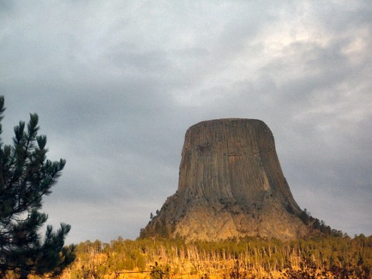 DevilsTowerSunlightSmall