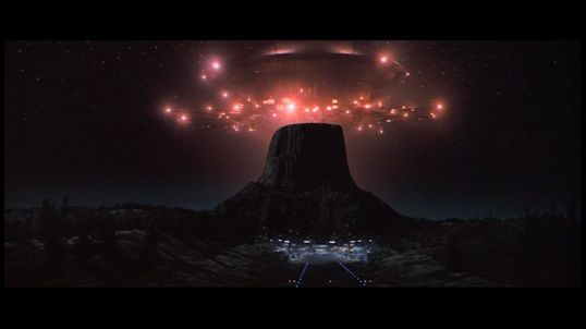 close encounters mothership
