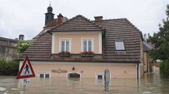 HOCHWASSER IN ÖSTERREICH: NIEDERÖSTERREICH