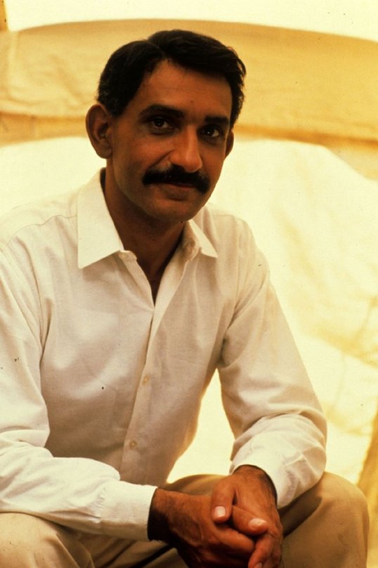 MV5BMTQzNjI0Mjg1N15BMl5BanBnXkFtZTcwMDg1NDcwNw@@._V1._SX640_SY962_