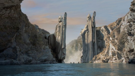 statue_ring_the_lord_of_rings_tolkien_argonath_lotr_isildur_anarion_fellowship_desktop_2011x1135_hd-wallpaper-25254