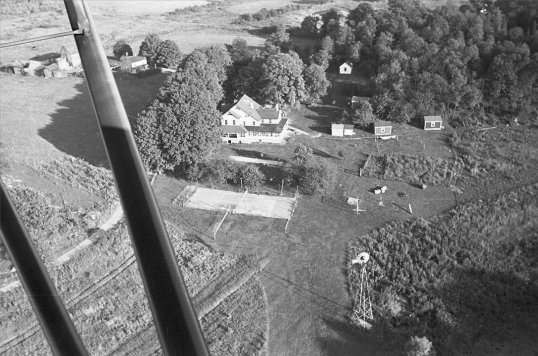 Le Robinson from the air 2