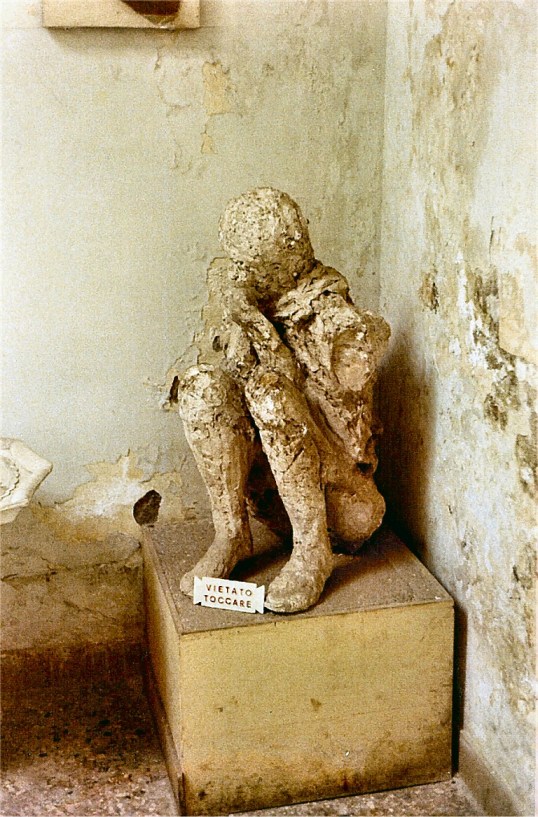 Pompeii - December 1970 - 14