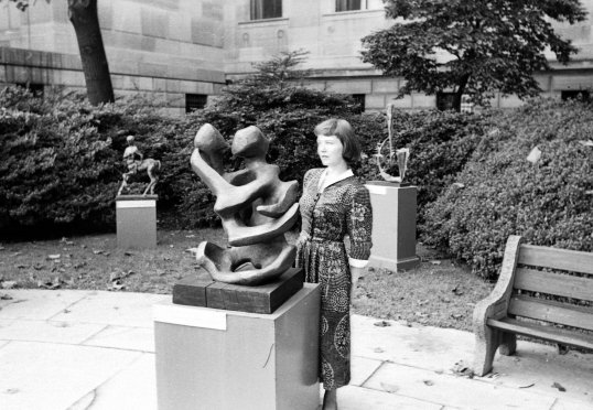 Philly Sculpture with Marg